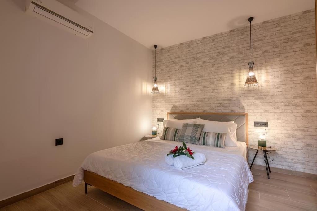 Yro Apartment Chania  Bagian luar foto