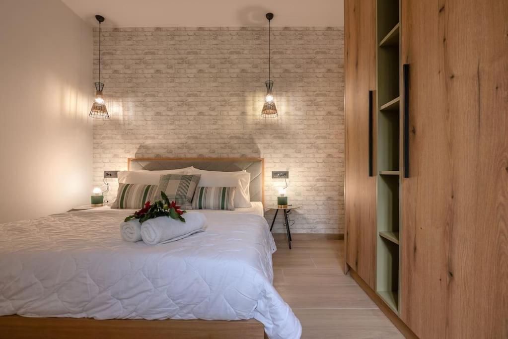 Yro Apartment Chania  Bagian luar foto