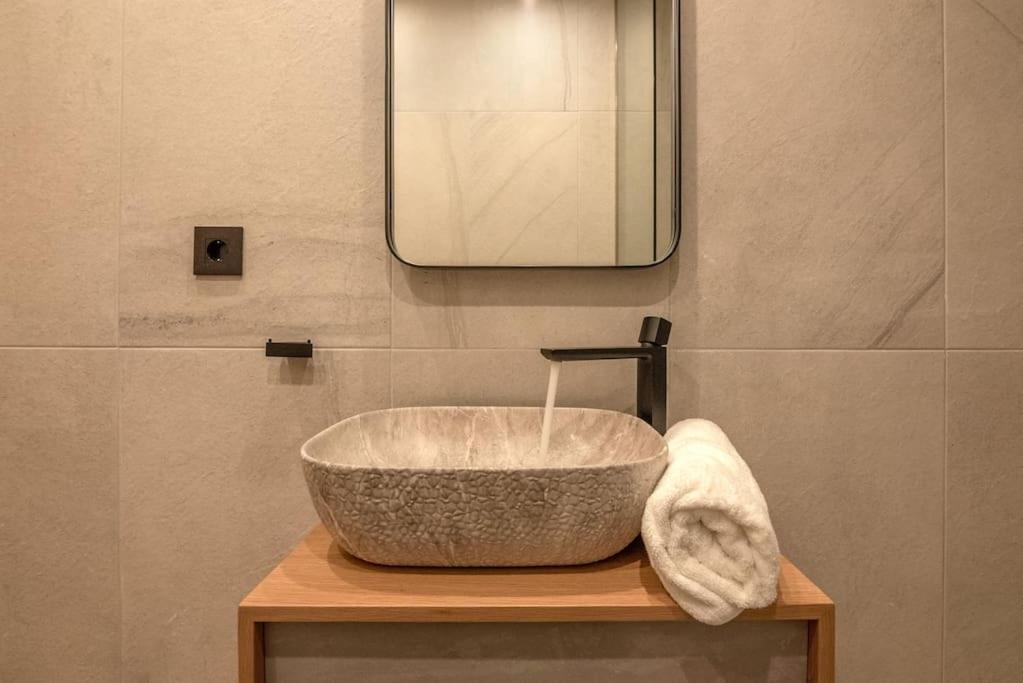 Yro Apartment Chania  Bagian luar foto