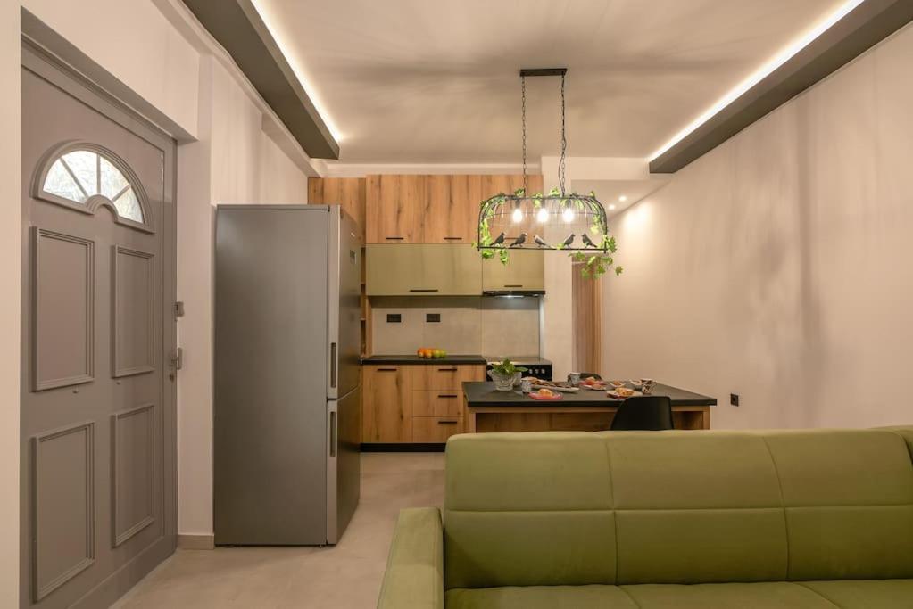 Yro Apartment Chania  Bagian luar foto